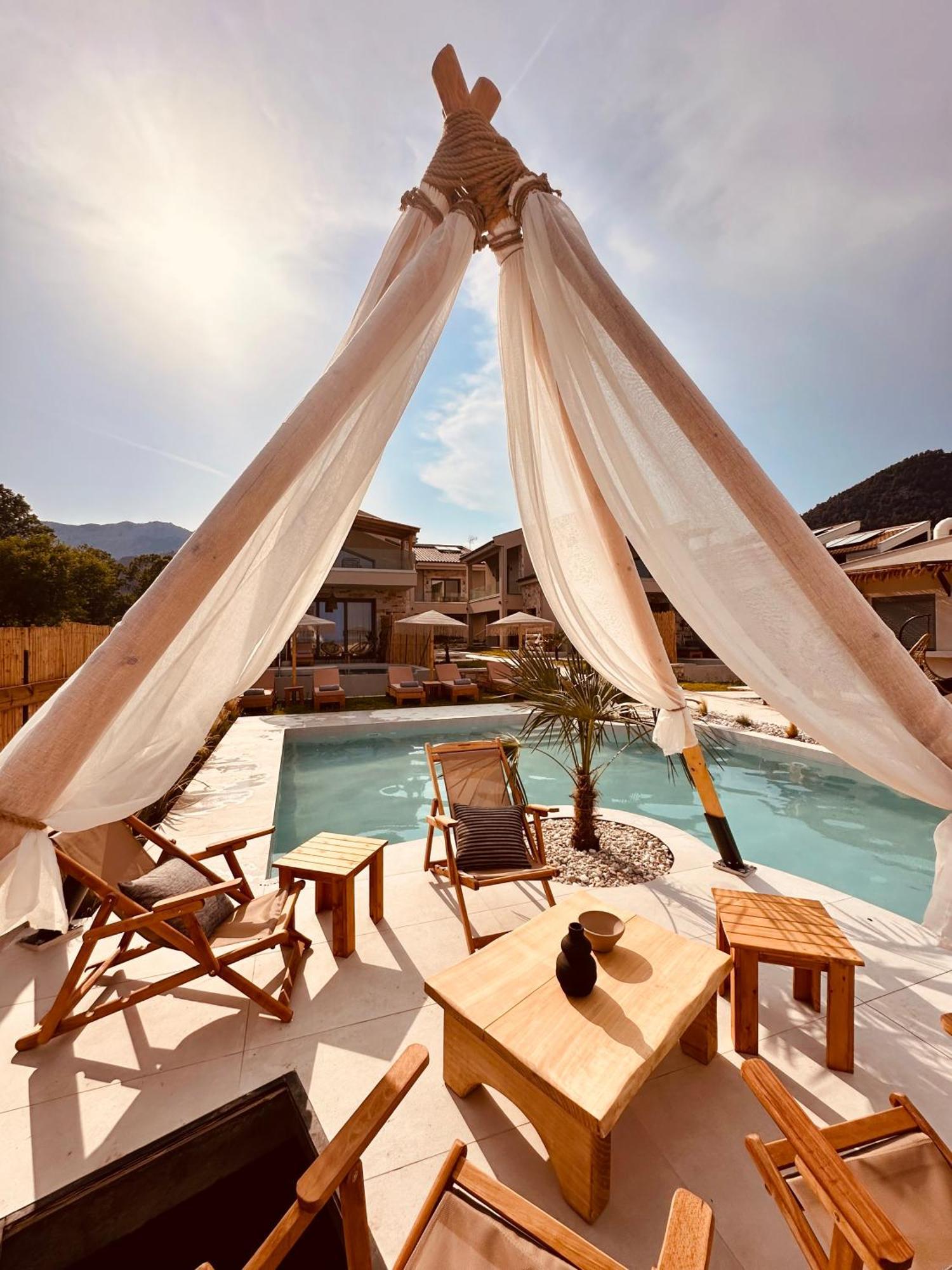 Amo Golden Suites Chrysi Ammoudia Ngoại thất bức ảnh
