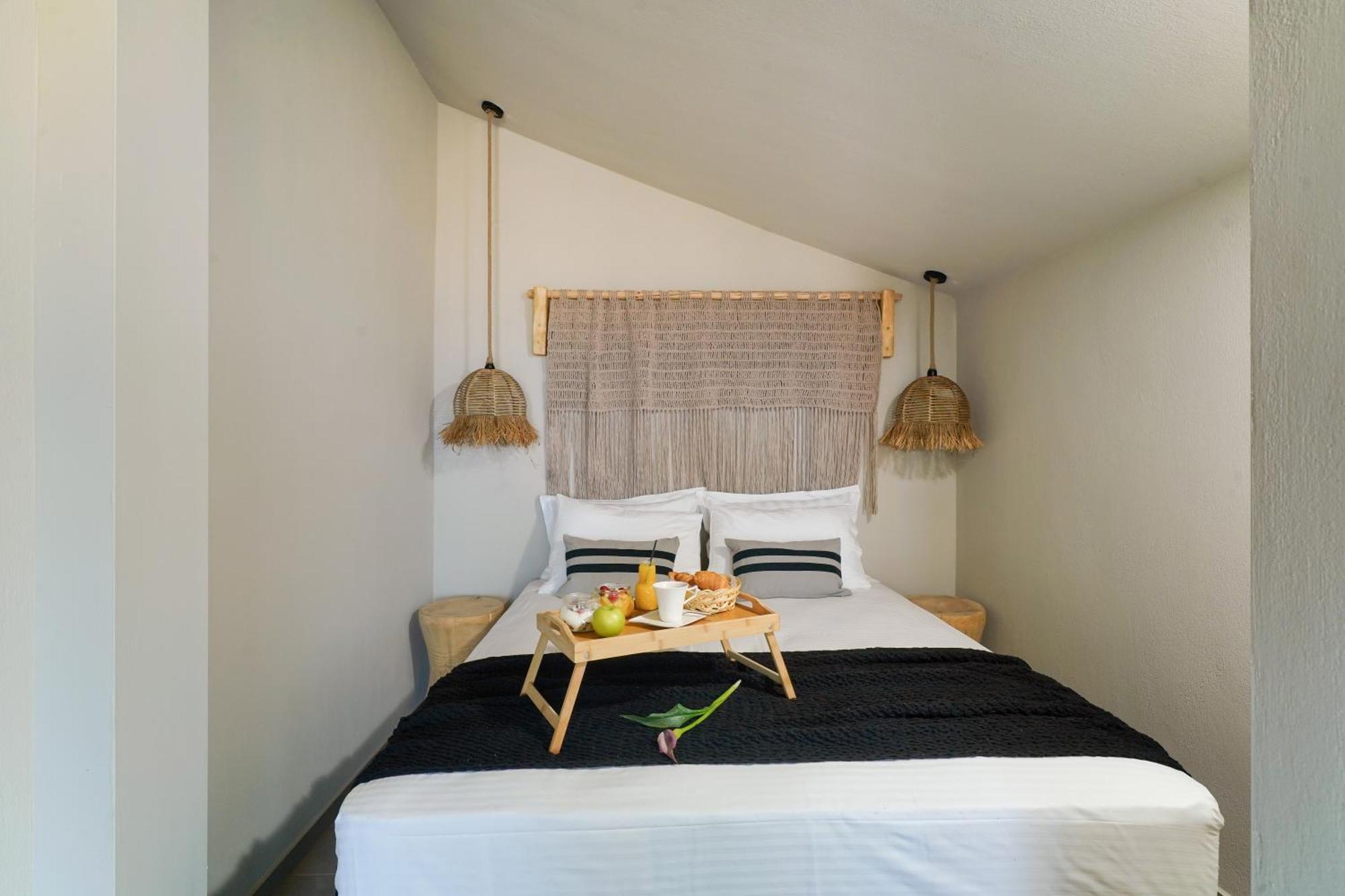 Amo Golden Suites Chrysi Ammoudia Ngoại thất bức ảnh