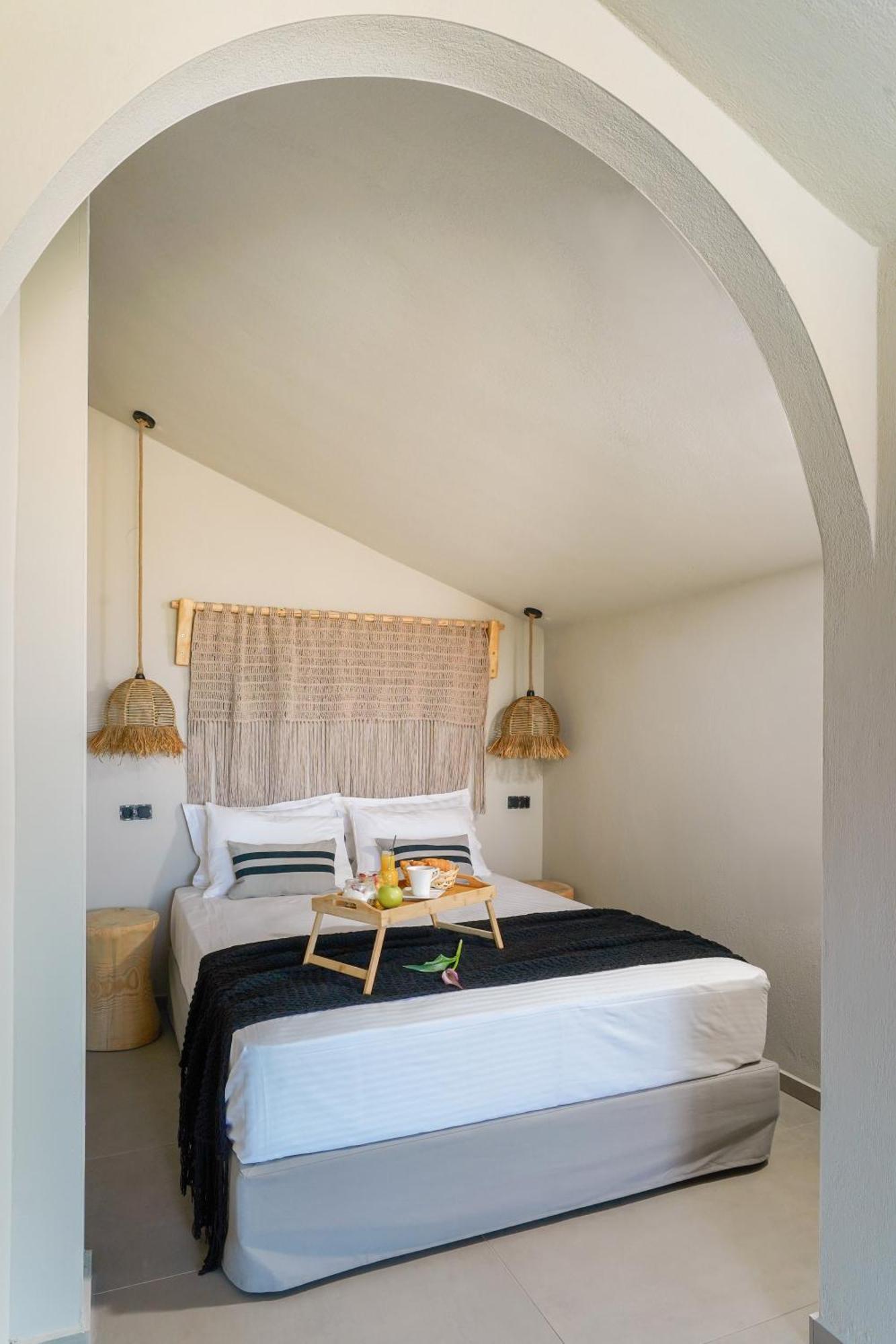 Amo Golden Suites Chrysi Ammoudia Ngoại thất bức ảnh