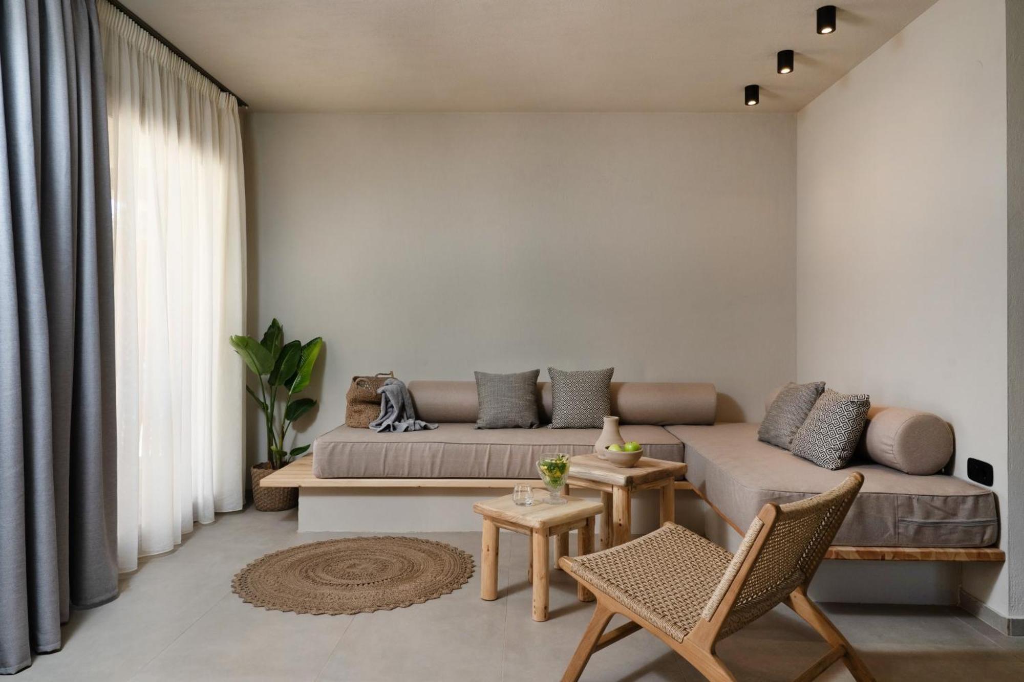 Amo Golden Suites Chrysi Ammoudia Ngoại thất bức ảnh
