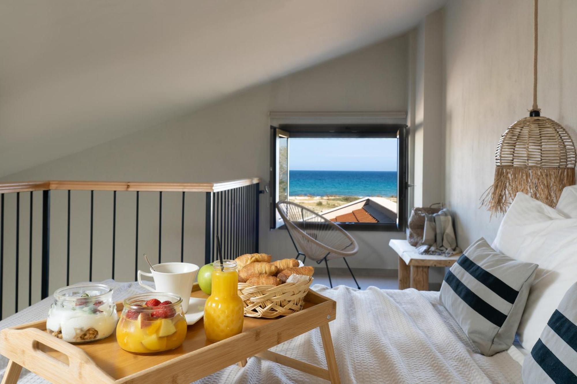 Amo Golden Suites Chrysi Ammoudia Ngoại thất bức ảnh